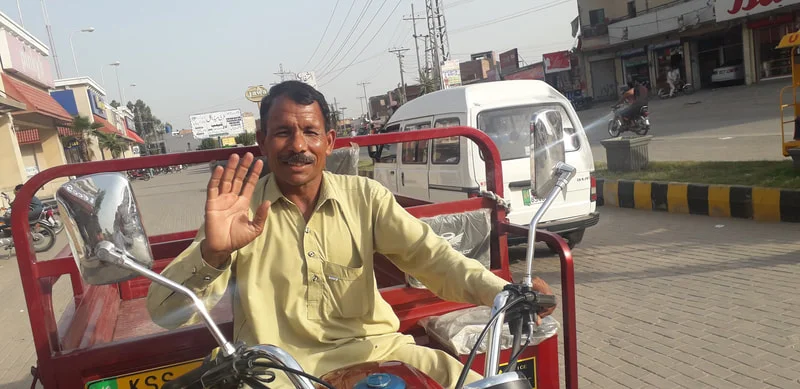 RICKSHAW BUSINESS IN PAKISTAN
